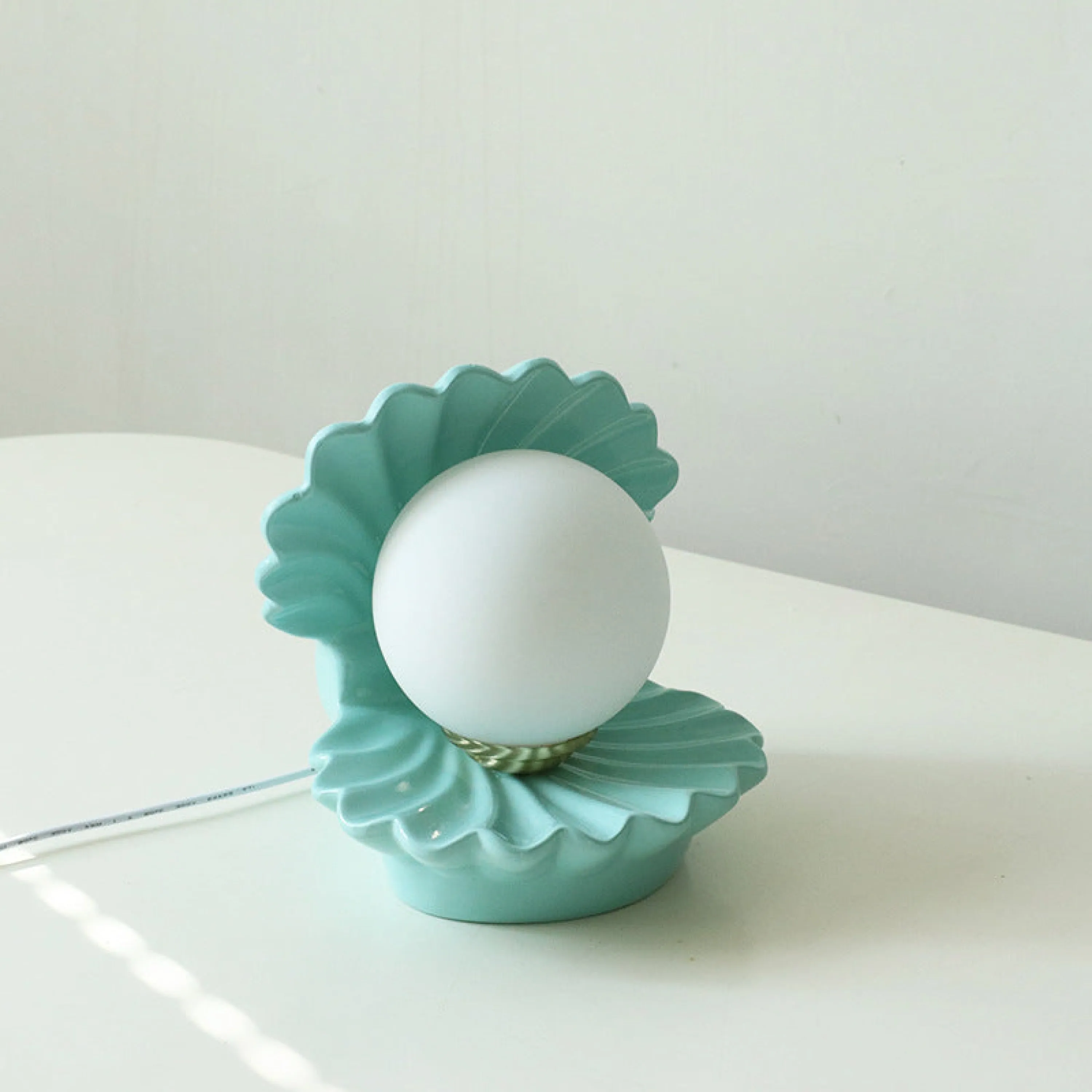Ceramic Shell Light (5 Colors)