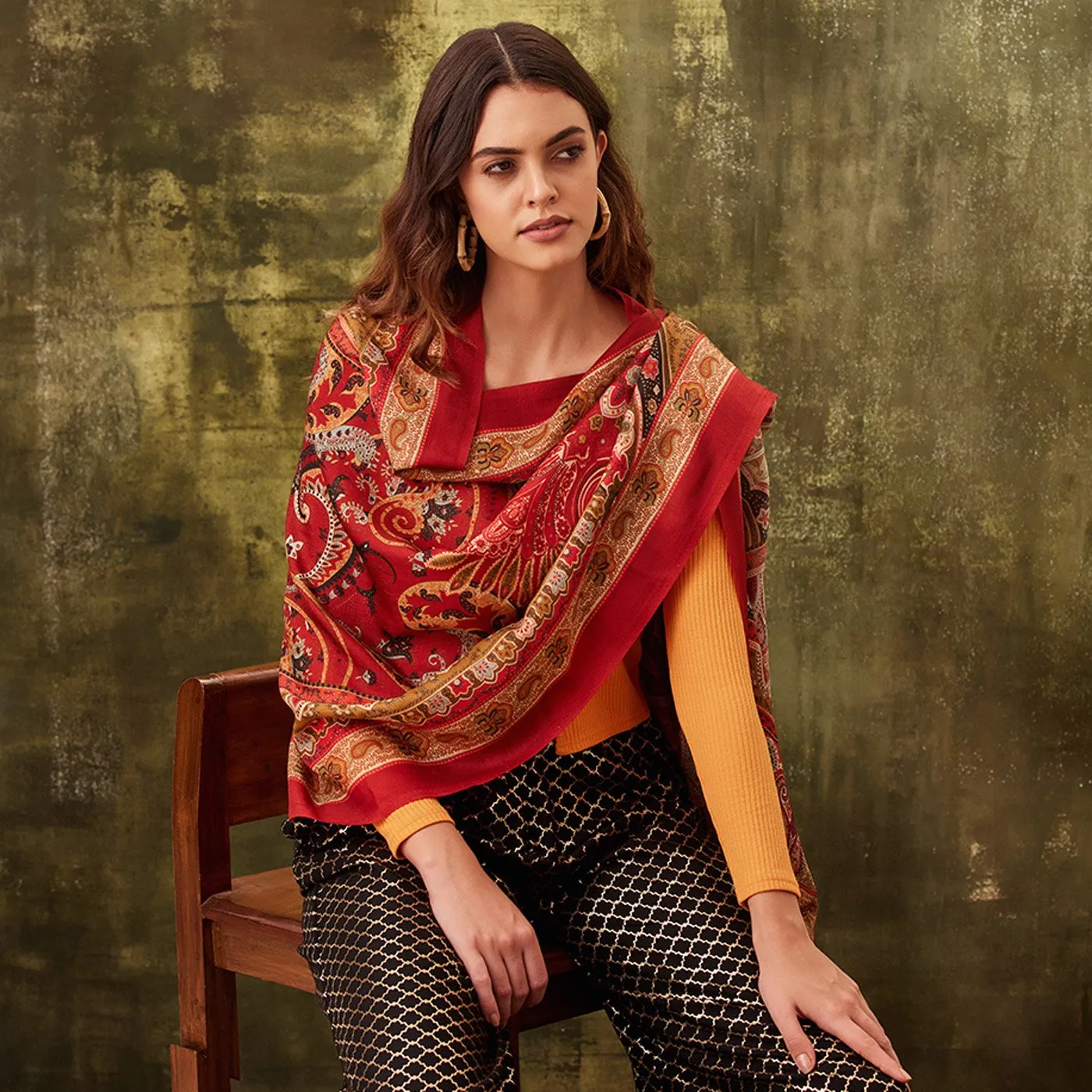 Cosmin Paisley Printed Woolen Stole