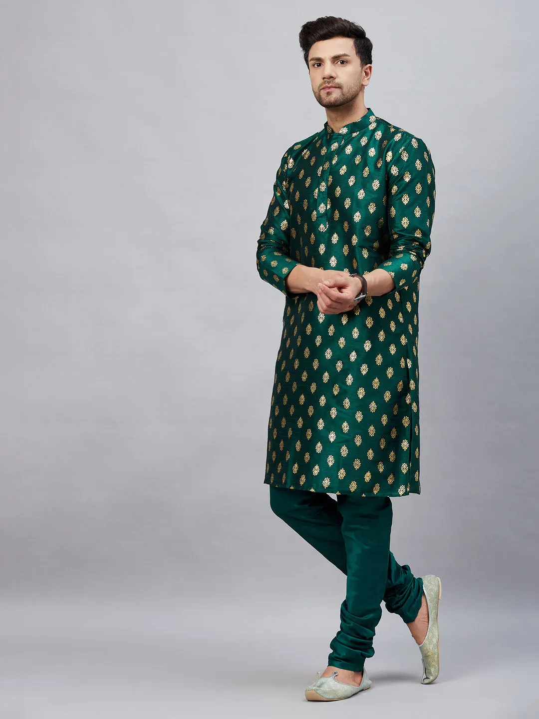 Jashvi Men's Green Foil Print Silk Blend Kurta Pyjama Set