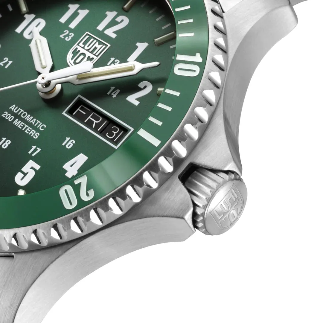 Luminox Automatic Sport XS.0937 SEA Series DAY / DATE "Hulk" Style